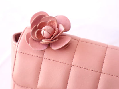 Vintage Chanel Pink Lambskin Quilted Mini Chocolate Bar Camellia Flap