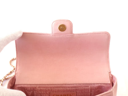 Vintage Chanel Pink Lambskin Quilted Mini Chocolate Bar Camellia Flap