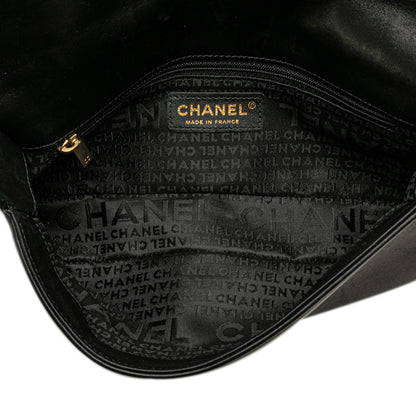 Vintage Chanel CC Chocolate Bar Lambskin Flap